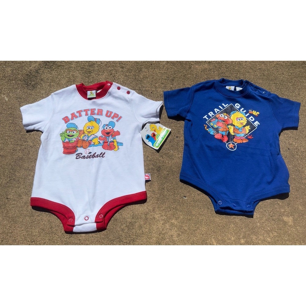 VTG Sesame Street 12M Elmo White NEW w/tags Blue EUC Baseball Trail